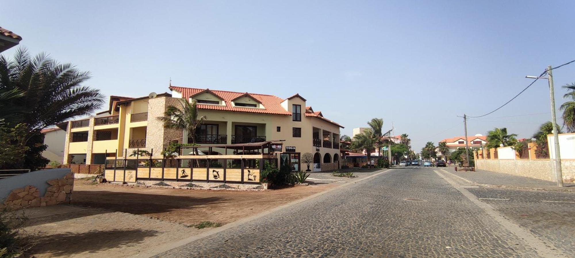 Sal Service Ibiscus Beach Ocean view Santa Maria Exterior foto